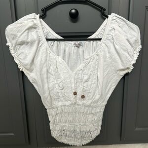 Surf Shop Crop Top (Juniors)